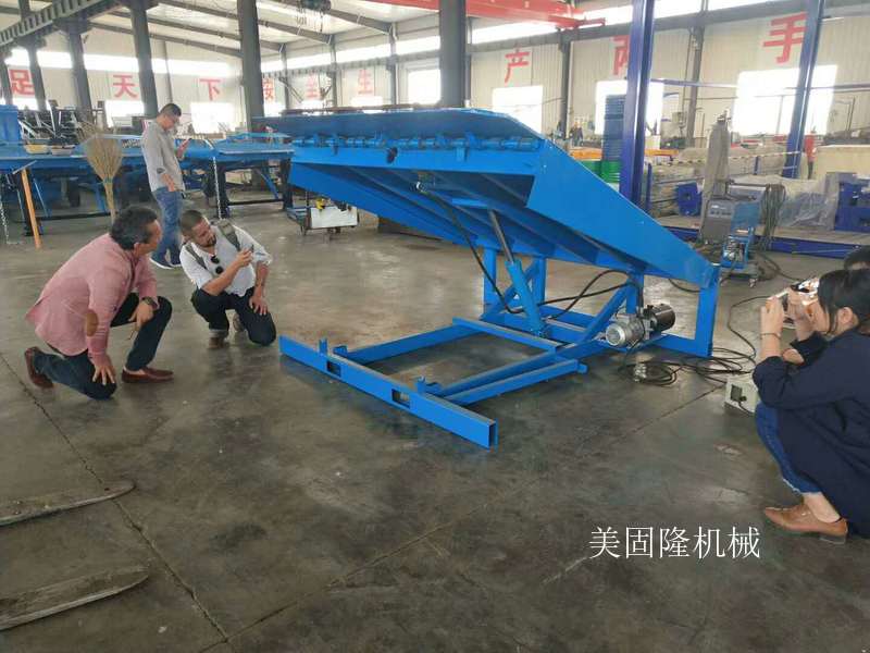 淄博固定式登车桥哪家好